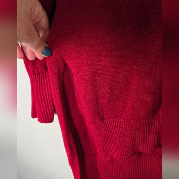 Zenana Red sweater Size Small - Picture 5 of 5